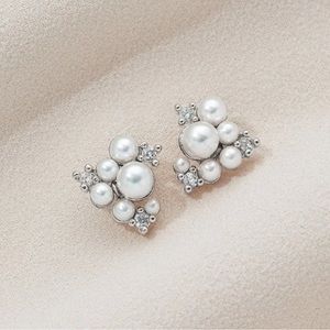 NEW never worn Olive + Piper Bardot Studs